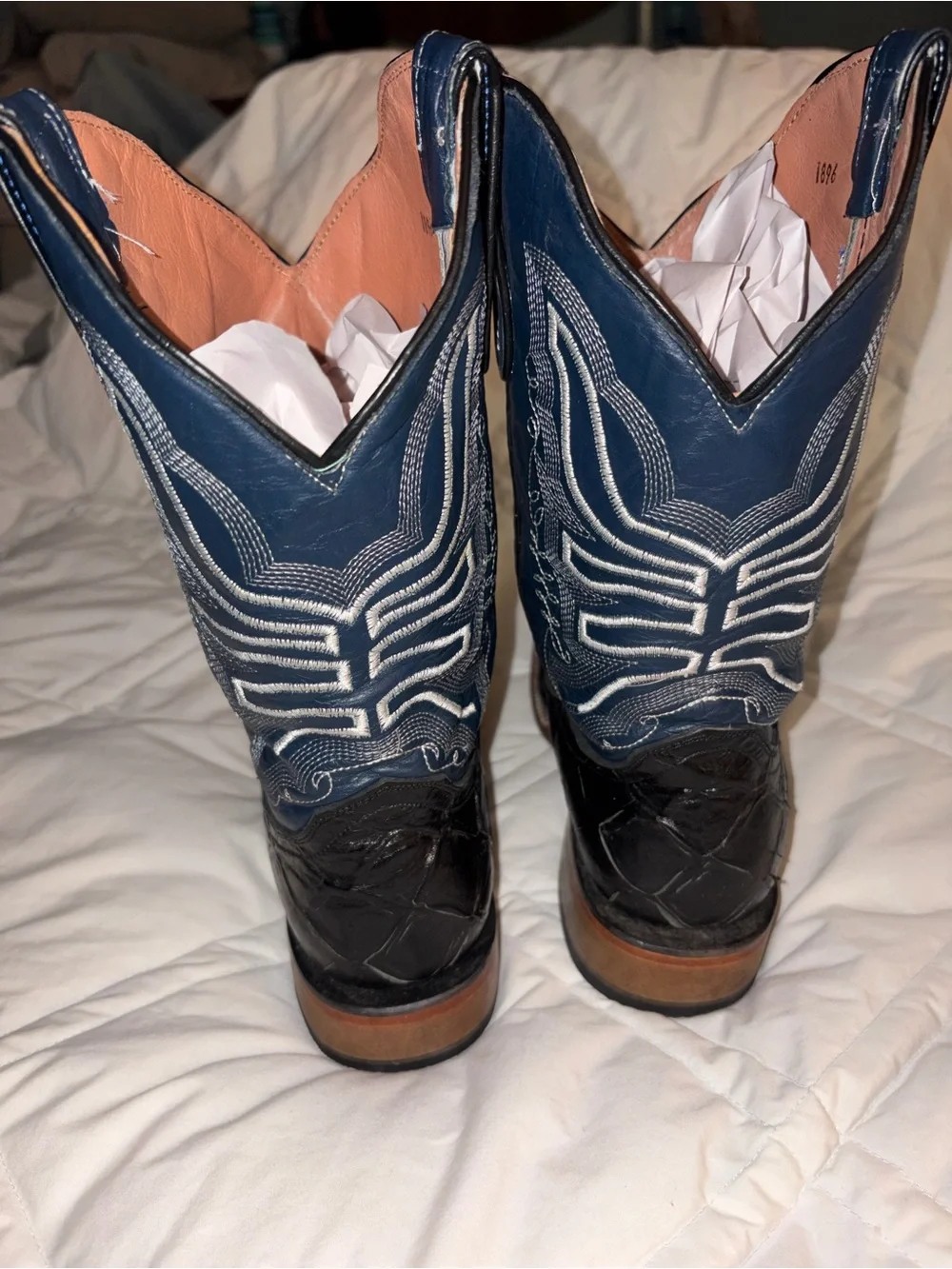 EUC Tanner Mark Mens Fish Print Western leather Boots - Square Toe
